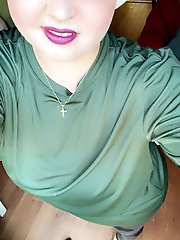 Mature milfs and gilfs from OlderWomanFun