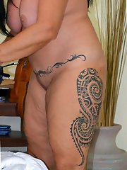 Sexiest aged ladies are spreading their legs for a photoshoot