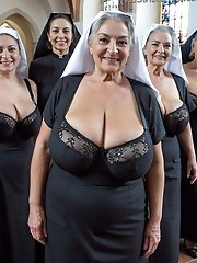 Charming mature women are posing without clothing on a webcam